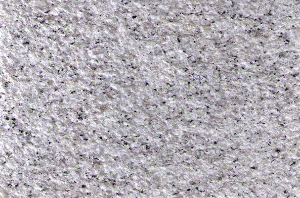 09 - Granit Blanc de Maye Bouchardé - G 360 Bouchardé fin sur scié