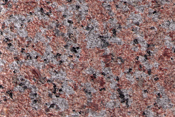 14 - Granit Rose du Tertre Bouchardé - G 562 Finition Bouchardé fin sur scié
